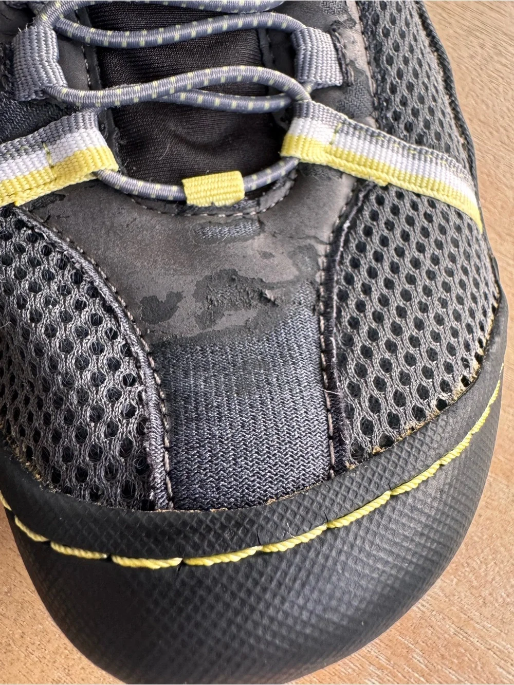 J-41 Water Ready‎ Shoes Womens 8.5 Black Gray Yellow Slip On Outdoor